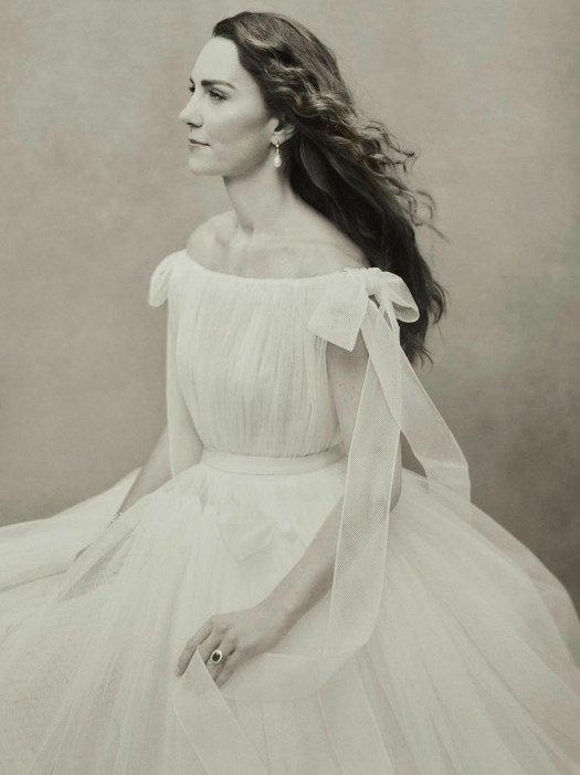 Kate Middleton 40th, Kate Middleton turns 40, Kate Middleton 40th birthday cover, Catherine duchess of Cambridge, Kate Middleton hair, Kate Middleton style, Kate Middleton diet, Kate Middleton dress, Kate Middleton birthday, catherine duchess of cambridge, catherine duchess of cambridge height, catherine duchess of cambridge gold dress, catherine duchess of cambridge age, 